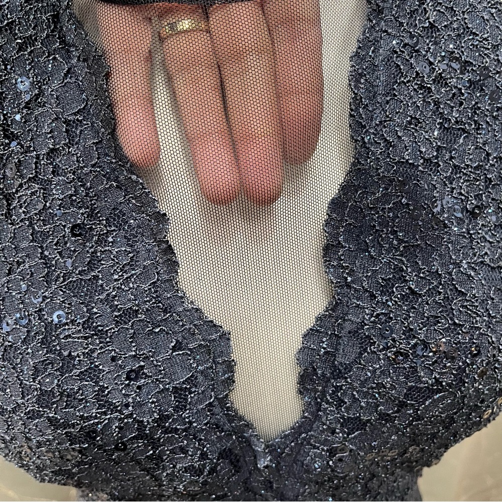 Nightway Dark Blue Sequin Dress 34” Illusion Net Neckline Lined Formal Wedding - Picture 5 of 14